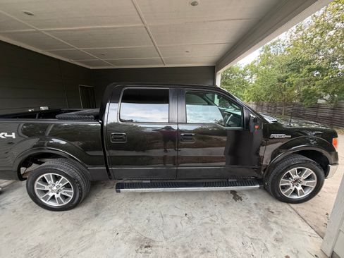 Used 2014 Ford F150 Lariat w/ Equipment Group 501A Mid AWD/4WD image 3