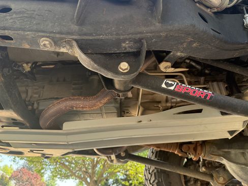 Used 2016 Jeep Wrangler Unlimited Rubicon image 13