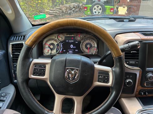 Used 2017 RAM 2500 Longhorn w/ Convenience Group image 16