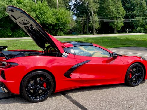 Used 2020 Chevrolet Corvette Stingray Premium Cpe w/ 3LT Preferred Equipment Group RWD image 26
