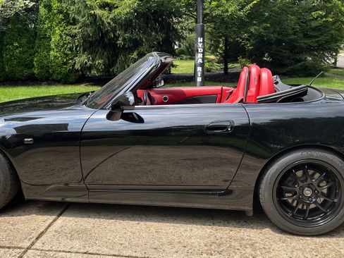 Used 2002 Honda S2000 image 6