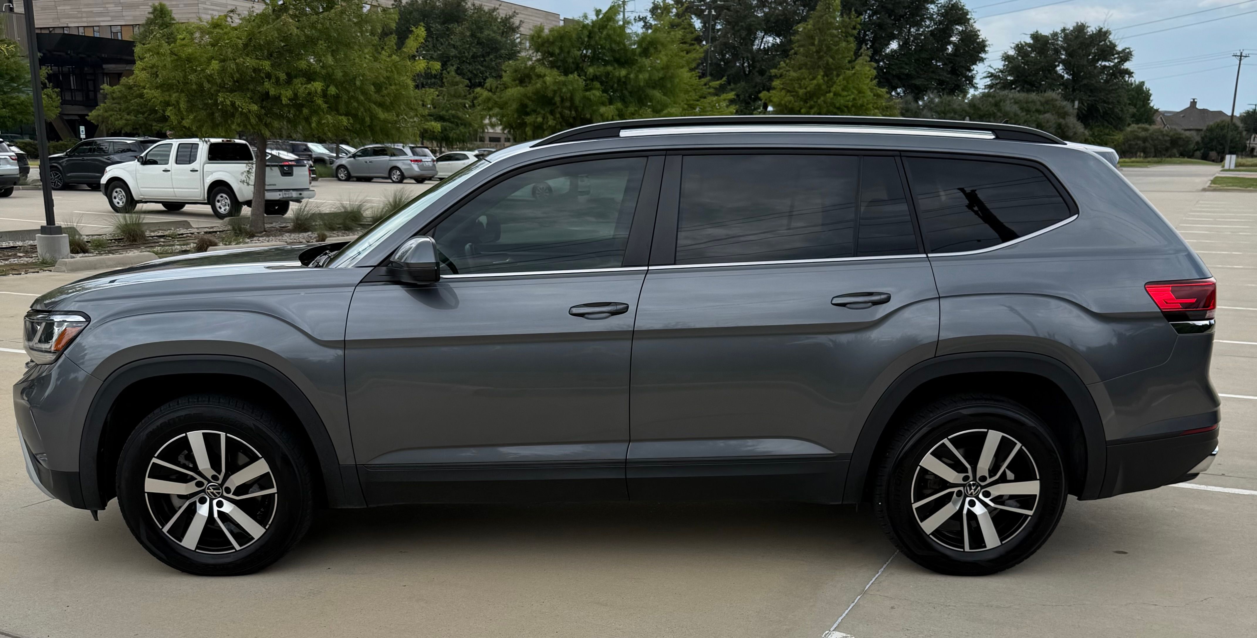 Used 2022 Volkswagen Atlas SE FWD image 9