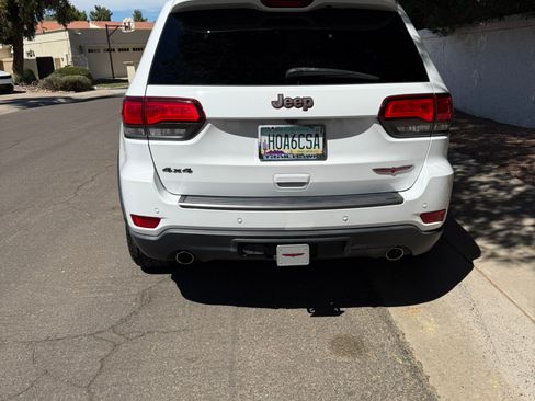 Used 2018 Jeep Grand Cherokee Trailhawk image 4