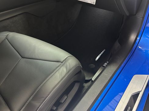 Used 2023 Chevrolet Corvette Z06 image 28