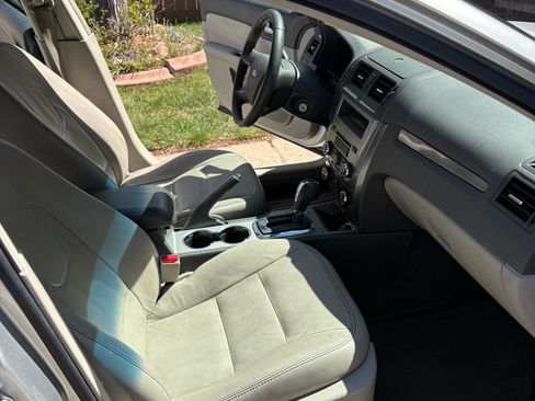 Used 2012 Ford Fusion SEL image 11