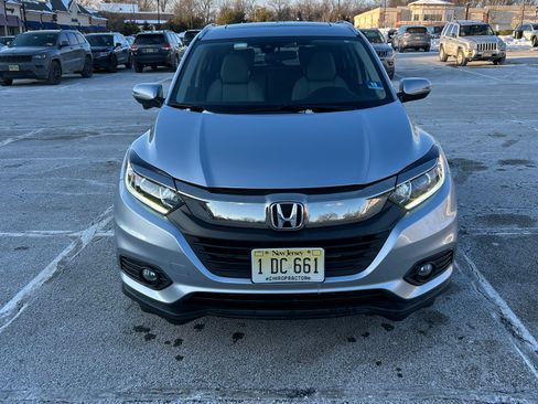 Used 2020 Honda HR-V EX image 2