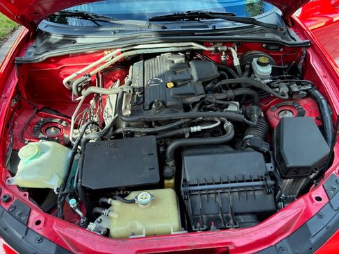 Used 2015 MAZDA MX-5 Miata Sport w/ Convenience Package image 11