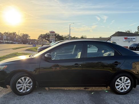 Used 2013 Kia Forte EX w/ Fuel Economy Pkg FWD image 1