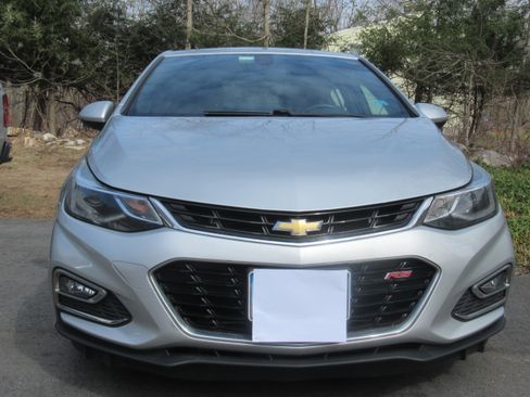 Used 2017 Chevrolet Cruze Premier w/ RS Package image 4