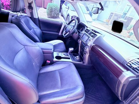 Used 2015 Toyota 4Runner Limited AWD/4WD image 16