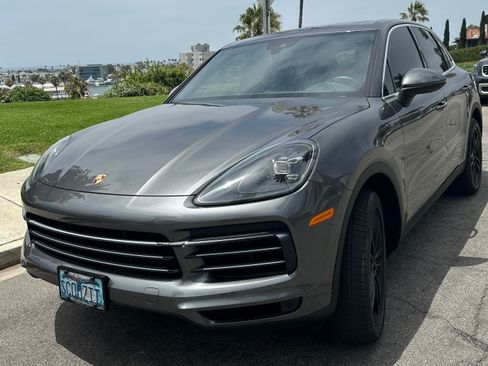 Used 2020 Porsche Cayenne AWD/4WD image 13
