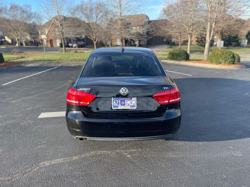 Used 2015 Volkswagen Passat 1.8T Wolfsburg Edition image 6