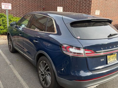 Used 2019 Lincoln Nautilus Reserve w/ Driver Assistance Package AWD/4WD image 5