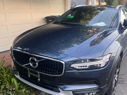 Used 2018 Volvo V90 T6 Cross Country w/ Convenience Package