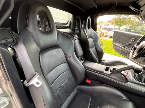 Used 2003 Honda S2000 image 25