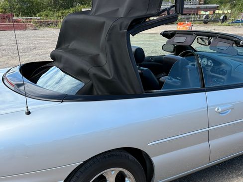 Used 2000 Chrysler Sebring JXI image 17