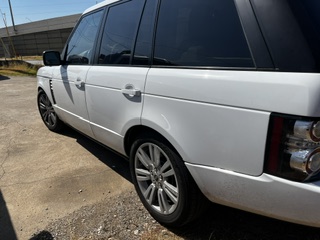 Used 2012 Land Rover Range Rover HSE LUX AWD/4WD image 9