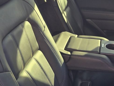 Used 2020 Land Rover Range Rover Sport HSE image 10