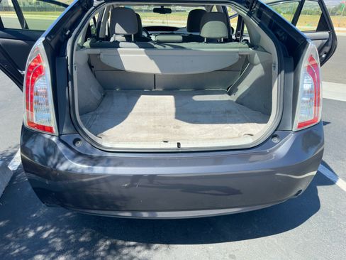 Used 2015 Toyota Prius Three FWD image 10