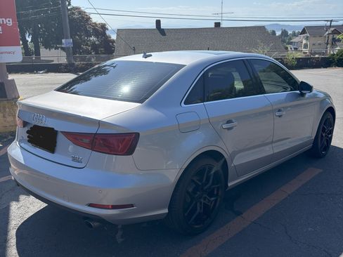 Used 2016 Audi A3 2.0T Premium Plus w/ Technology Package image 4