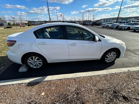 Used 2013 MAZDA MAZDA3 i Touring image 5
