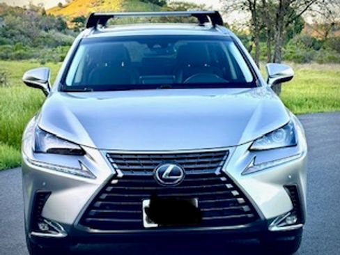 Used 2019 Lexus NX 300h AWD w/ Comfort Package image 5