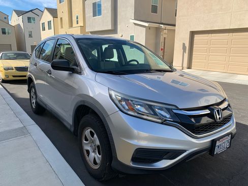 Used 2015 Honda CR-V LX image 17