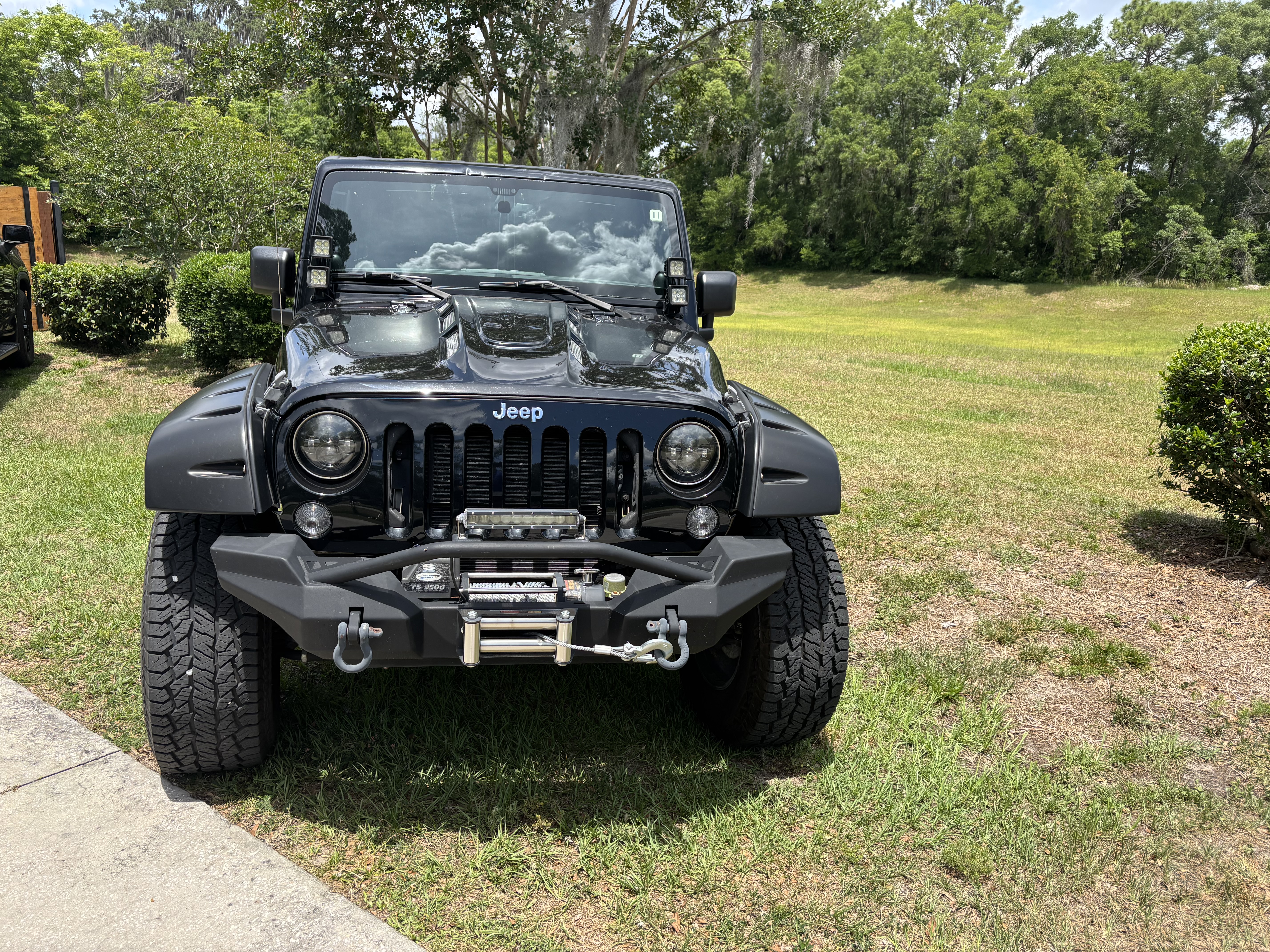 Used 2014 Jeep Wrangler Unlimited Sport w/ Quick Order Package 24S AWD/4WD image 1