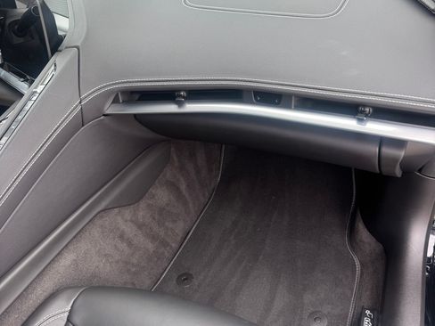 Used 2024 Chevrolet Corvette Stingray Preferred Cpe w/ Z51 Performance Package image 27