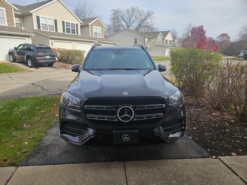 Used 2022 Mercedes-Benz GLS 450 4MATIC image 13