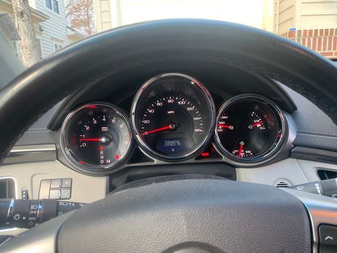 Used 2010 Cadillac CTS Performance image 2