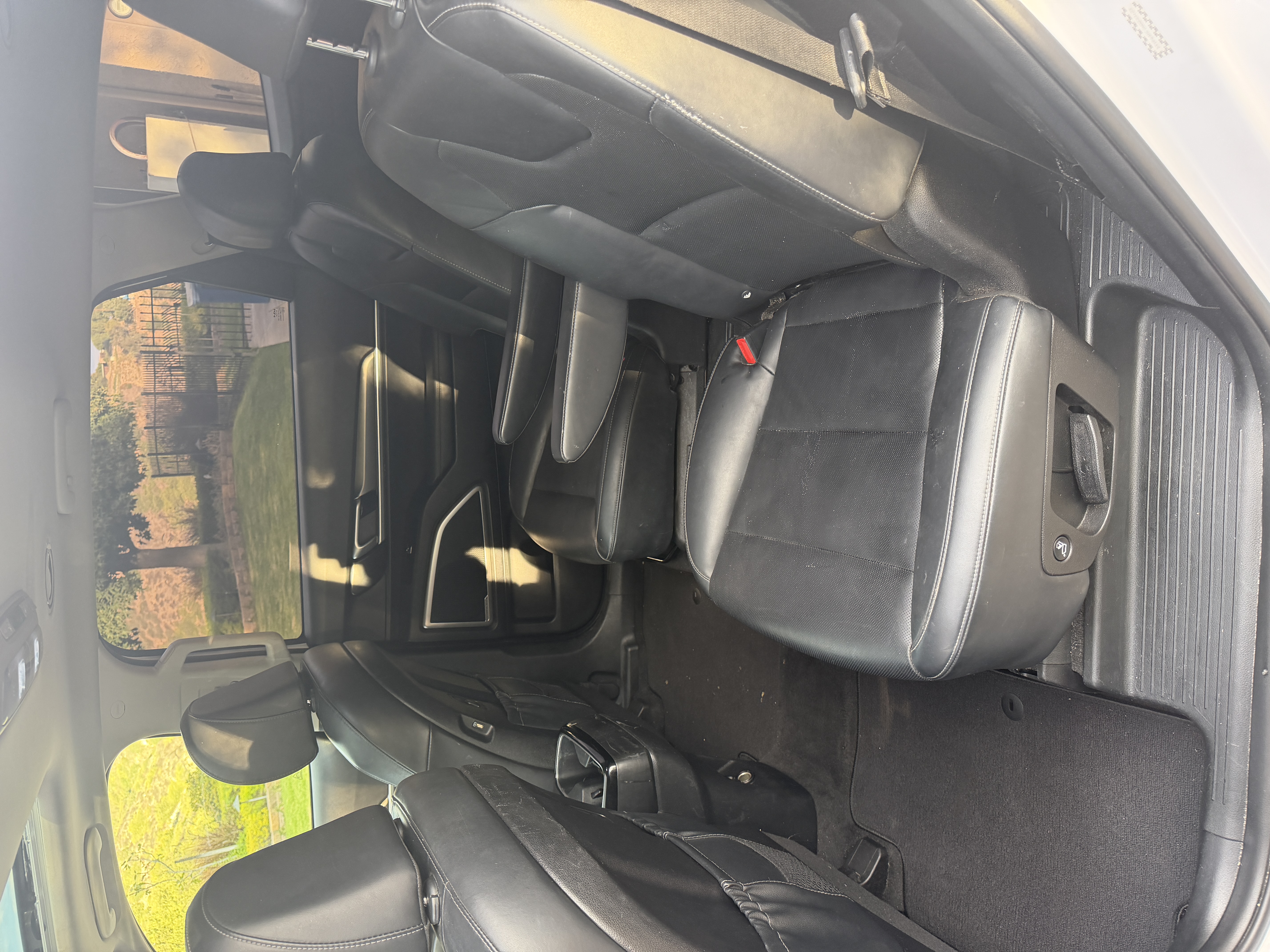 Used 2022 Kia Telluride S FWD image 12