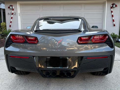 Used 2015 Chevrolet Corvette Stingray Coupe image 8