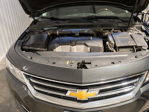 Used 2014 Chevrolet Impala LTZ image 17