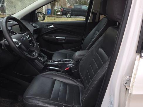 Used 2014 Ford Escape Titanium image 6