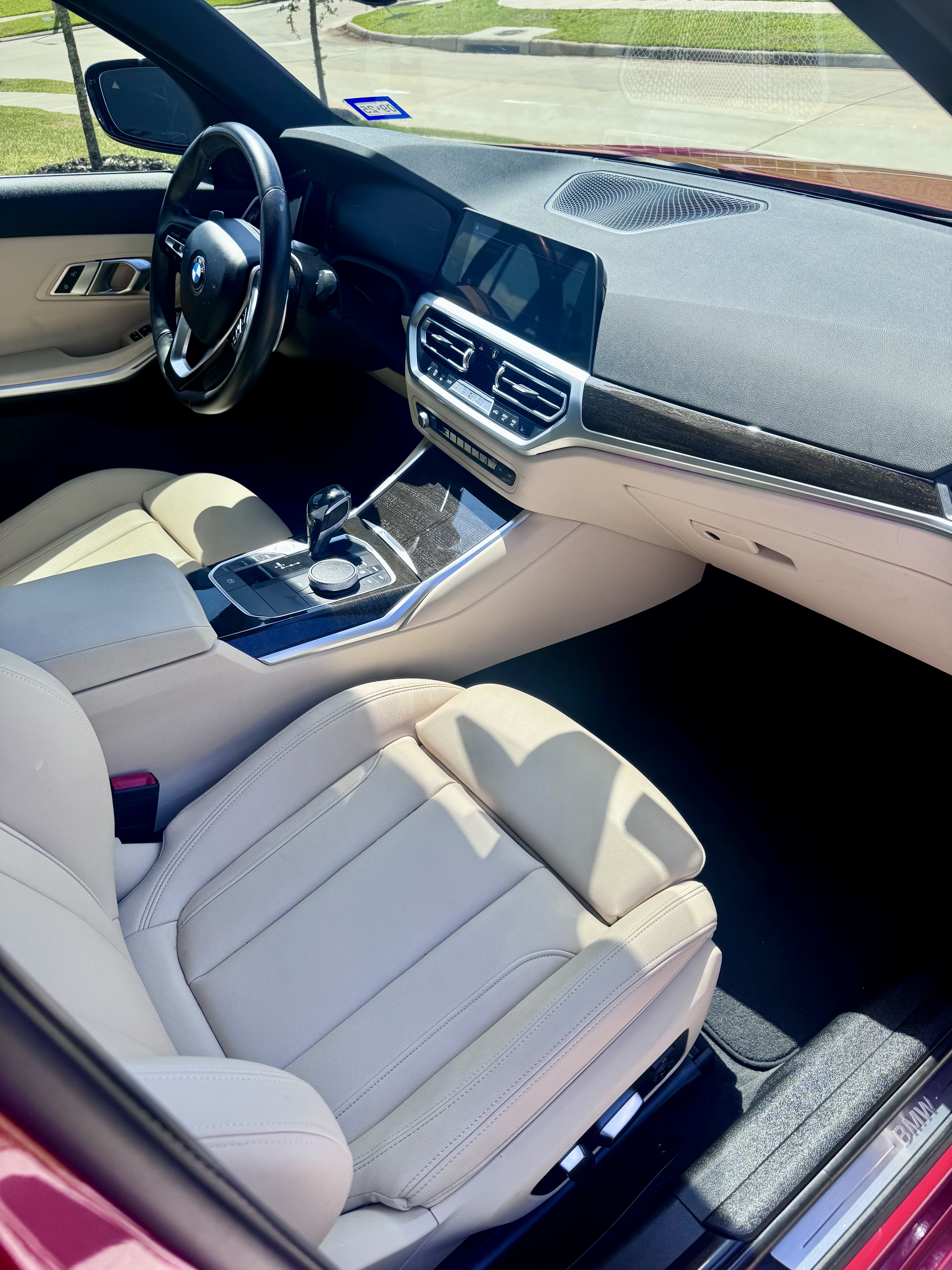 Used 2019 BMW 330i Sedan w/ Convenience Package RWD image 5