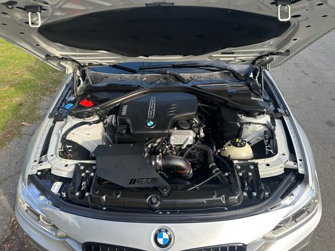 Used 2016 BMW 328i Sedan image 2