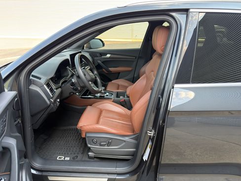 Used 2021 Audi Q5 Prestige w/ Prestige Package AWD/4WD image 23