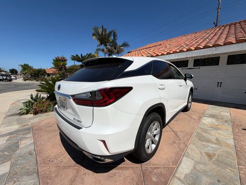 Used 2016 Lexus RX 350 FWD image 2