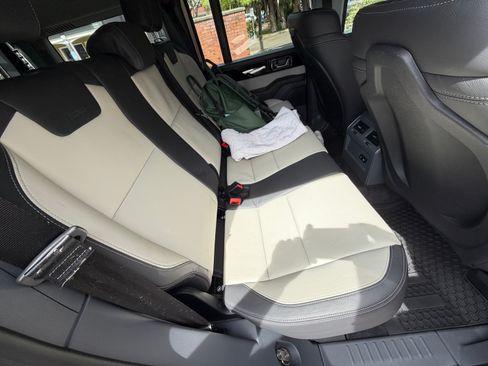 Used 2024 INEOS Grenadier AWD/4WD image 12