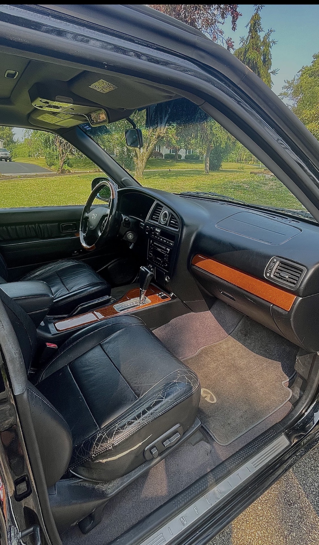 Used 2003 INFINITI QX4 4WD w/ Heated Seats Pkg image 10