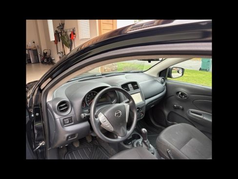 Used 2019 Nissan Versa S image 7
