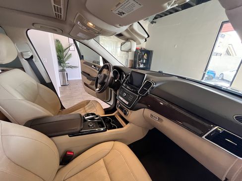 Used 2016 Mercedes-Benz GLE 350 w/ Premium Package image 15