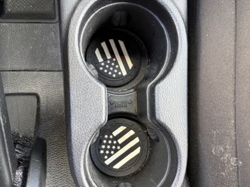 Used 2014 Jeep Wrangler Unlimited Sport image 10