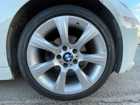 Used 2015 BMW 320i Sedan RWD image 16