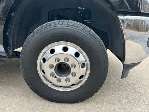 Used 2022 RAM 3500 Laramie image 26