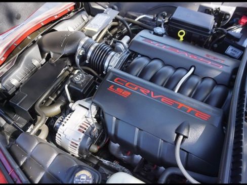 Used 2005 Chevrolet Corvette Coupe w/ Preferred Equipment Group image 4