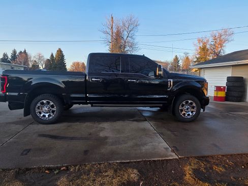 Used 2019 Ford F250 King Ranch w/ King Ranch Ultimate Package image 1