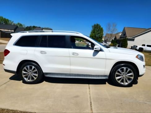 Used 2014 Mercedes-Benz GL 450 4MATIC image 1