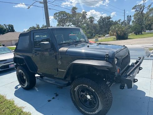 Used 2007 Jeep Wrangler X image 8